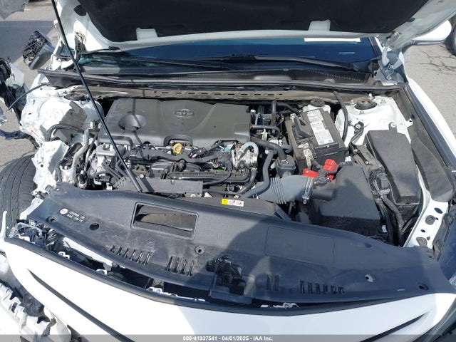 4T1G11AKXNU070473 Toyota CAMRY SE