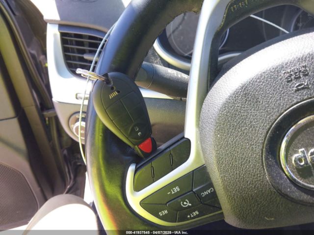 1C4PJMBS3GW232519 Jeep Cherokee Trailhawk