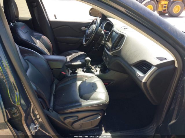 1C4PJMBS3GW232519 Jeep Cherokee Trailhawk