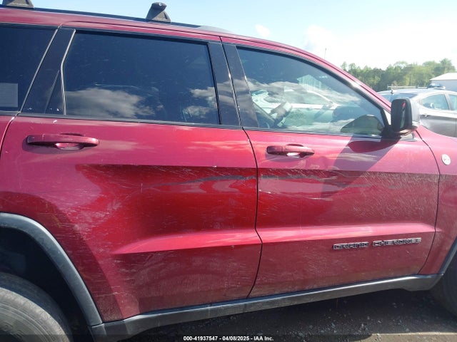 1C4RJFLG7JC349351 Jeep Grand Cherokee Trailhawk 4x4