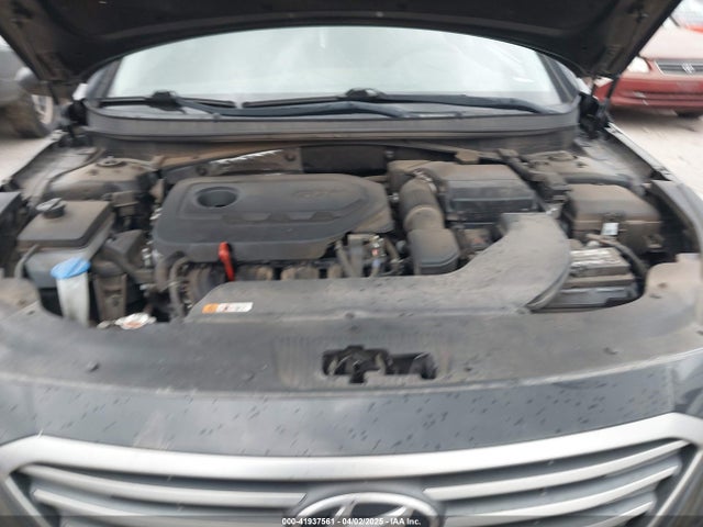 5NPE24AF8HH592806 Hyundai SONATA SE