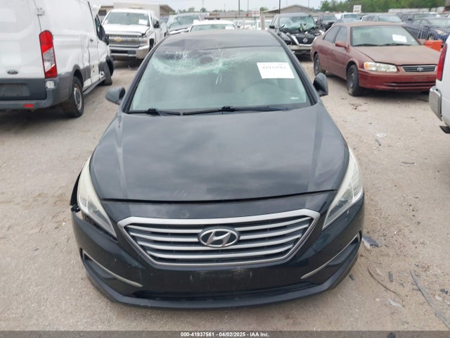 5NPE24AF8HH592806 Hyundai SONATA SE