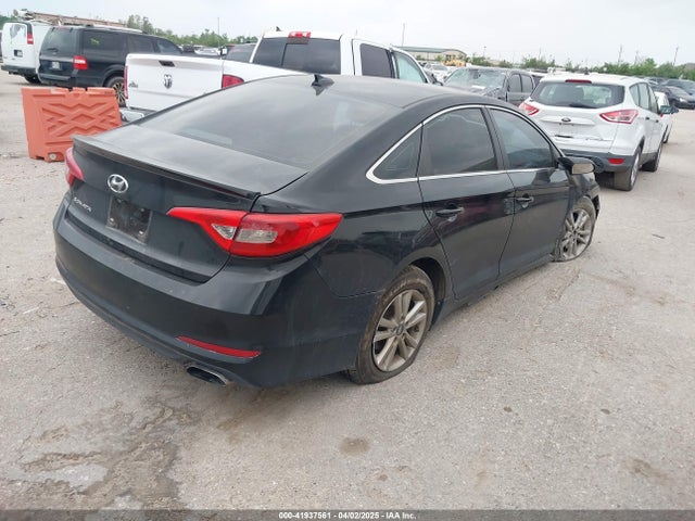 5NPE24AF8HH592806 Hyundai SONATA SE