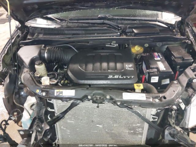 2C4RC1BG1GR165957 Chrysler Town & Country Touring