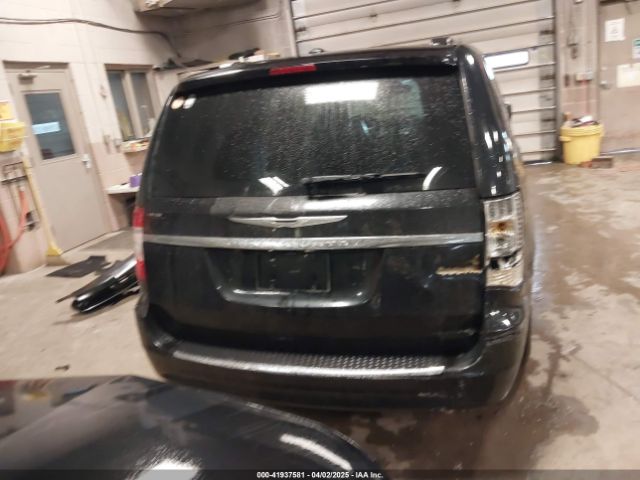 2C4RC1BG1GR165957 Chrysler Town & Country Touring