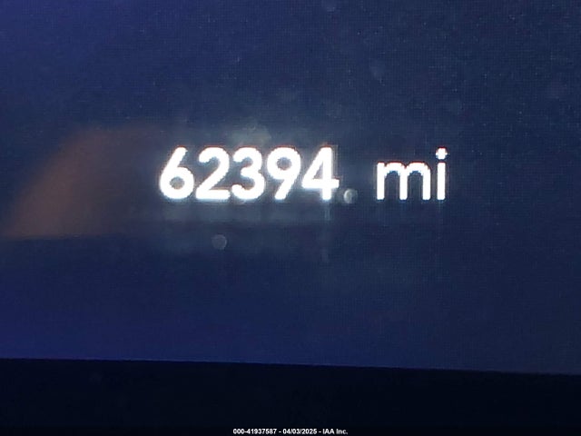 Chrysler Pacifica Limited 2018 2C4RC1GG2JR357615 Image 16