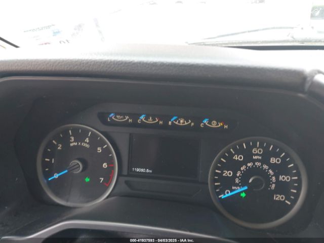 1FTEW1CP5HFA51053 Ford F-150 Xlt