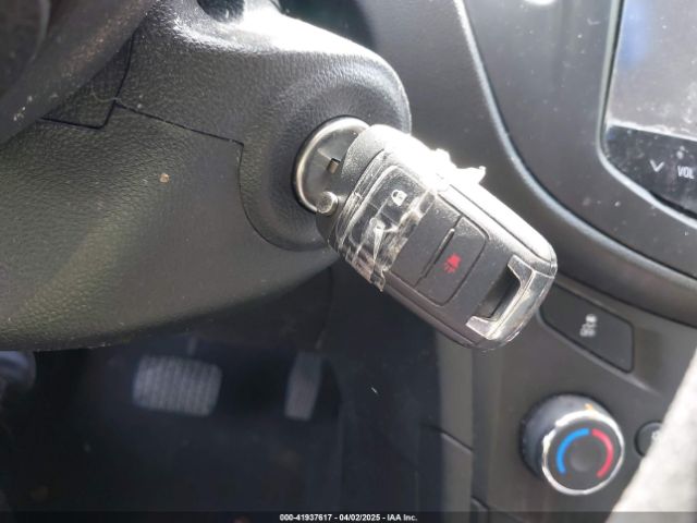 KL7CJKSB2GB584109 Chevrolet Trax 1ls