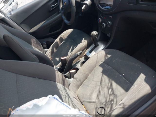 KL7CJKSB2GB584109 Chevrolet Trax 1ls