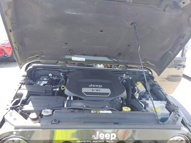 Aukcja sprzedaży 2015 Jeep Wrangler Unlimited Sahara, vin: 1C4BJWEG7FL732387, numer aukcji: 41937671
