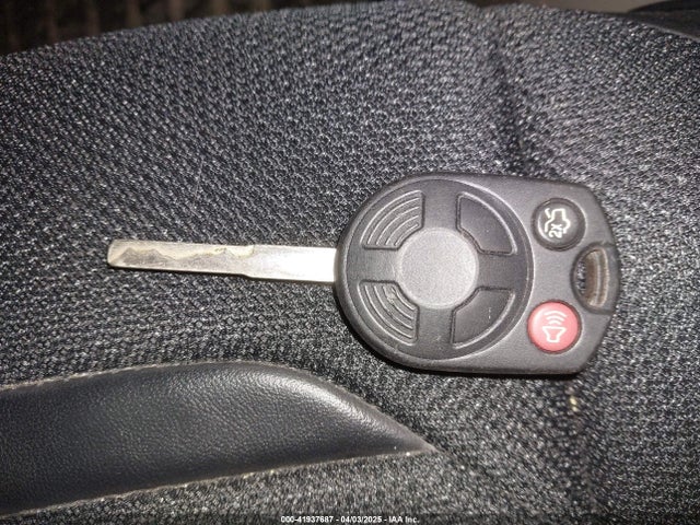 1FADP3F24FL285287 Ford FOCUS SE