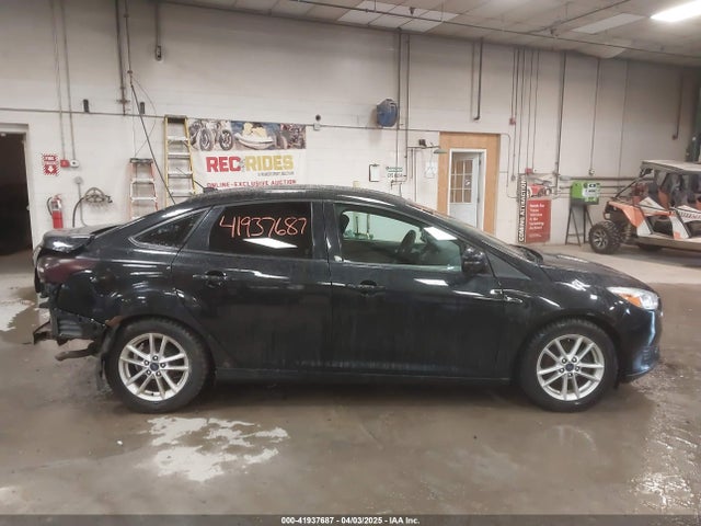 1FADP3F24FL285287 Ford FOCUS SE