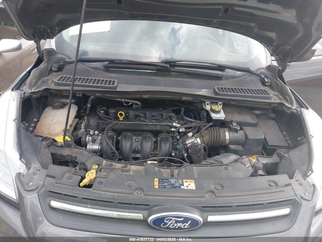 1FMCU0G75GUB10934 Ford ESCAPE SE