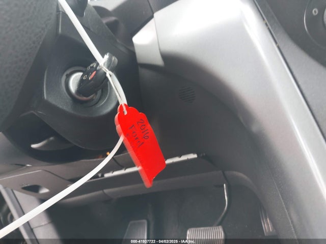 1FMCU0G75GUB10934 Ford ESCAPE SE