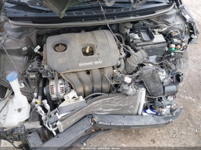 3KPFK4A75JE221688 KIA FORTE LX