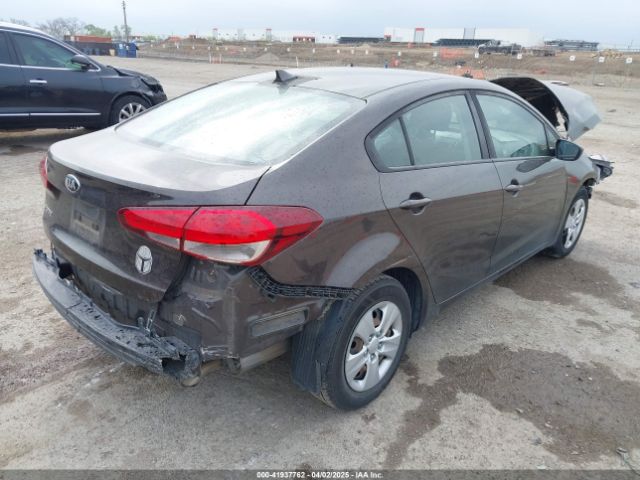3KPFK4A75JE221688 KIA FORTE LX