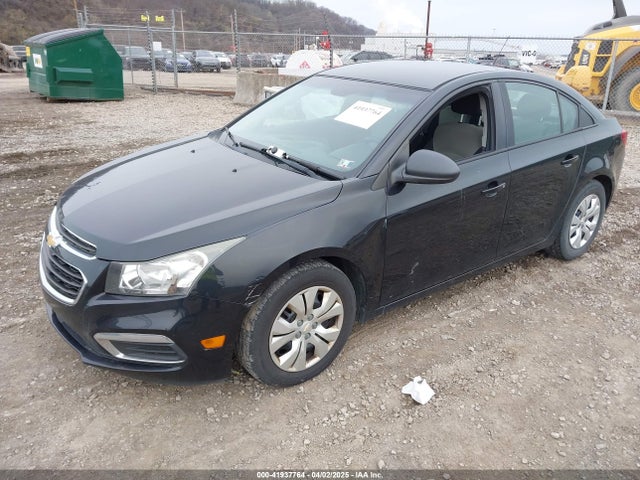 1G1PA5SG2F7105750 Chevrolet Cruze Ls Auto
