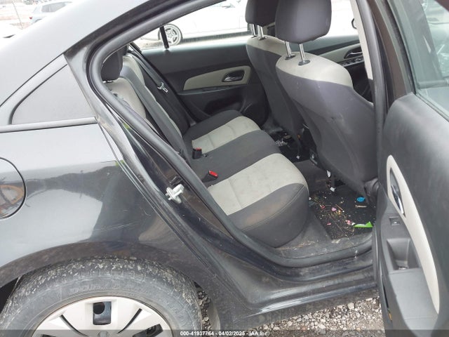 1G1PA5SG2F7105750 Chevrolet Cruze Ls Auto