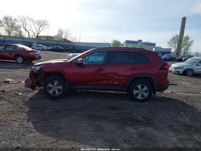 Toyota Rav4 Xle 2021 2T3P1RFV6MW227908 Image 14