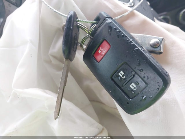 5TFCZ5AN5HX104657 Toyota Tacoma Trd Off Road