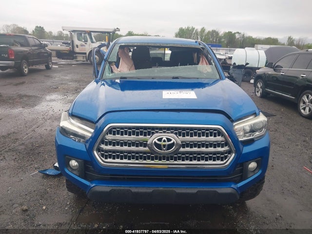 5TFCZ5AN5HX104657 Toyota Tacoma Trd Off Road