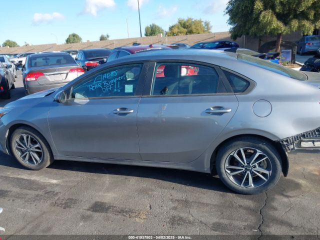 3KPF24AD1PE558292 KIA Forte Lxs
