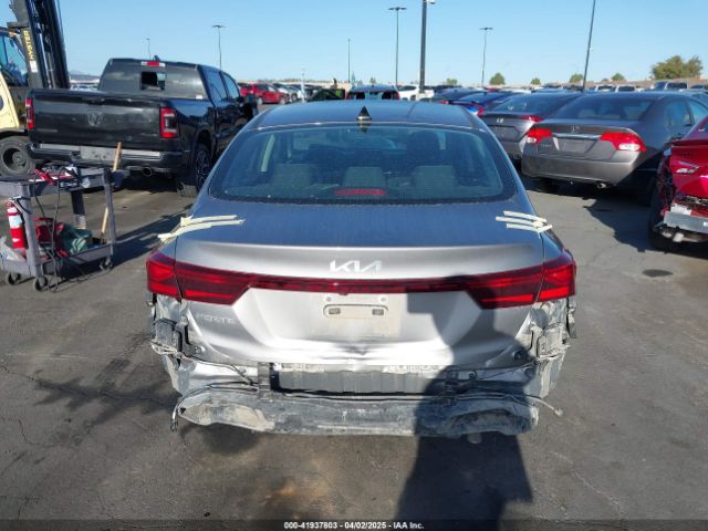 3KPF24AD1PE558292 KIA Forte Lxs