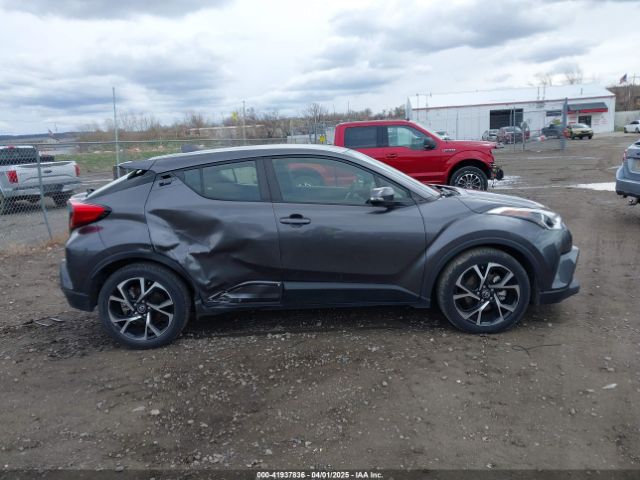 JTNKHMBX6K1055144 Toyota C-HR XLE