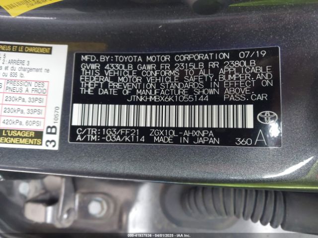 JTNKHMBX6K1055144 Toyota C-HR XLE