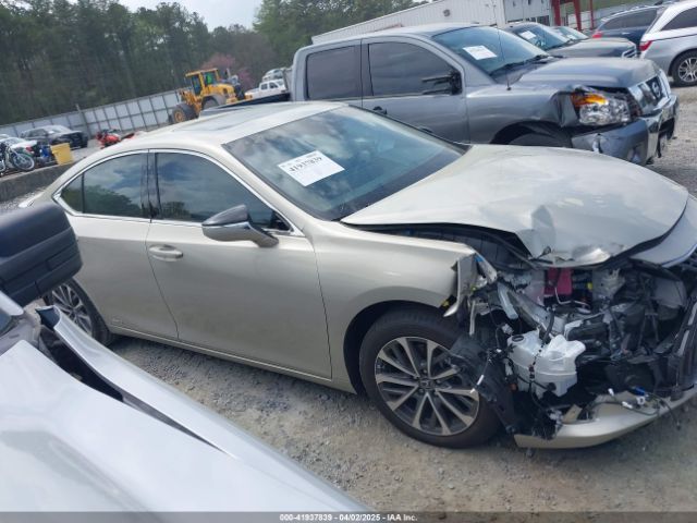 58ADA1C13NU013371 Lexus ES 300H