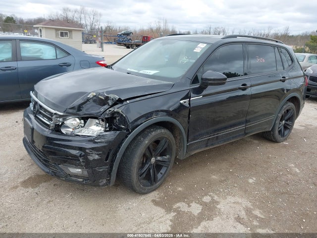 3VV2B7AX2KM187217 Volkswagen Tiguan