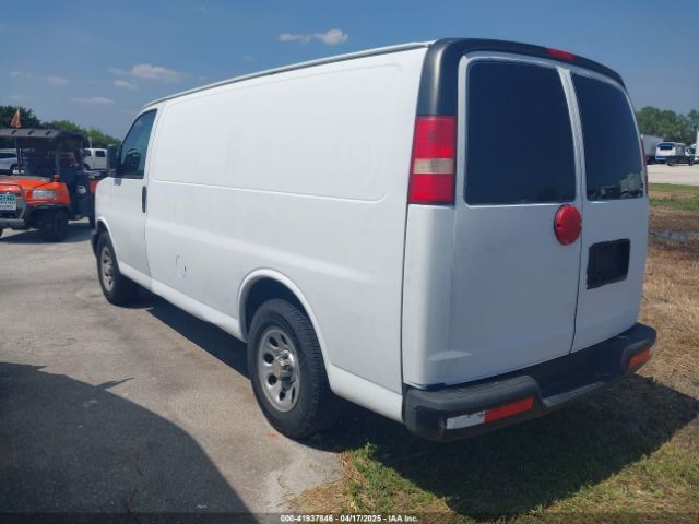 1GCSGAFX6E1157757 Chevrolet Express 1500 Work Van