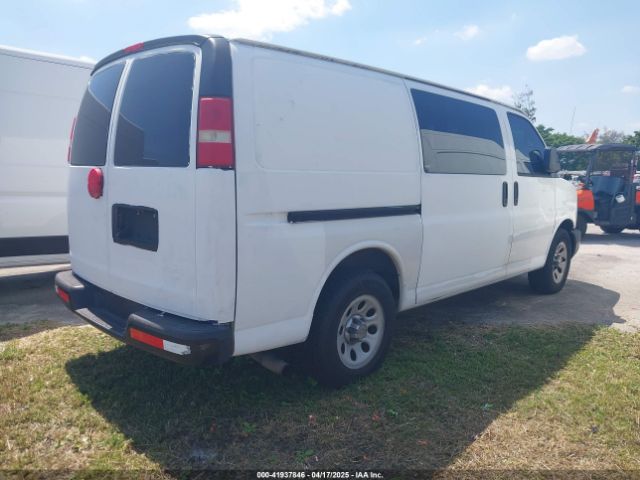 1GCSGAFX6E1157757 Chevrolet Express 1500 Work Van
