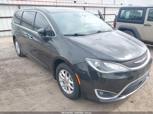 Chrysler 2020 2020 2C4RC1FG2LR200381 Image 6