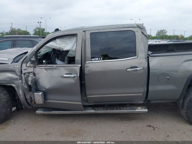 1GT12TEY9HF181252 GMC Sierra 2500hd Slt