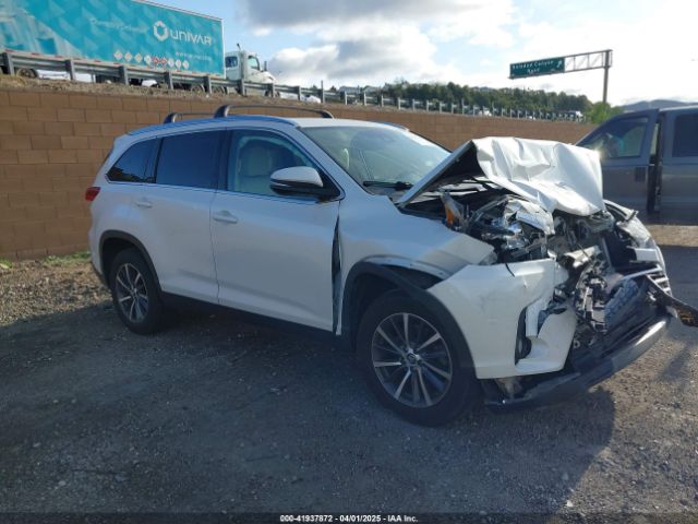 2019 TOYOTA HIGHLANDER 5TDKZRFH7KS559805