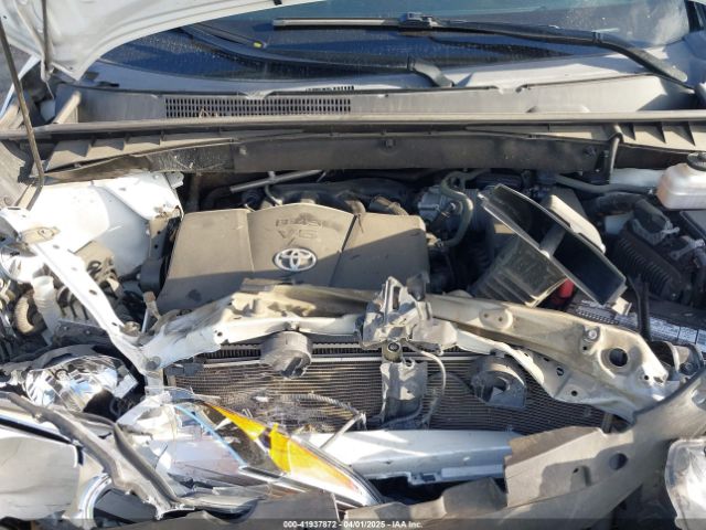2019 TOYOTA HIGHLANDER 5TDKZRFH7KS559805 Photo 9