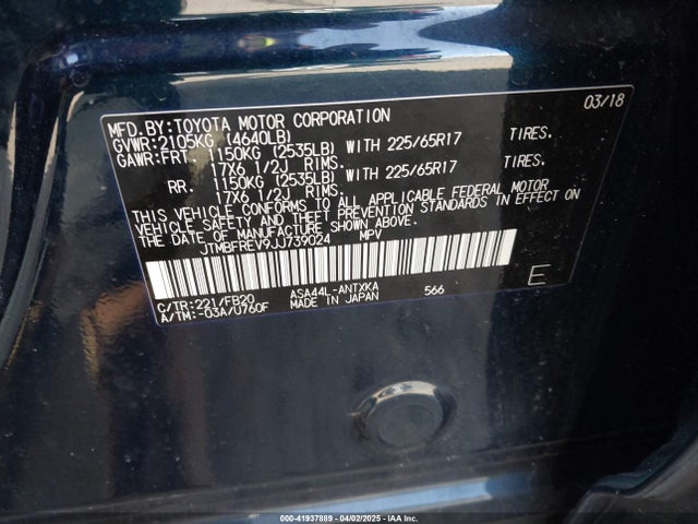JTMBFREV9JJ739024 Toyota RAV4 LE