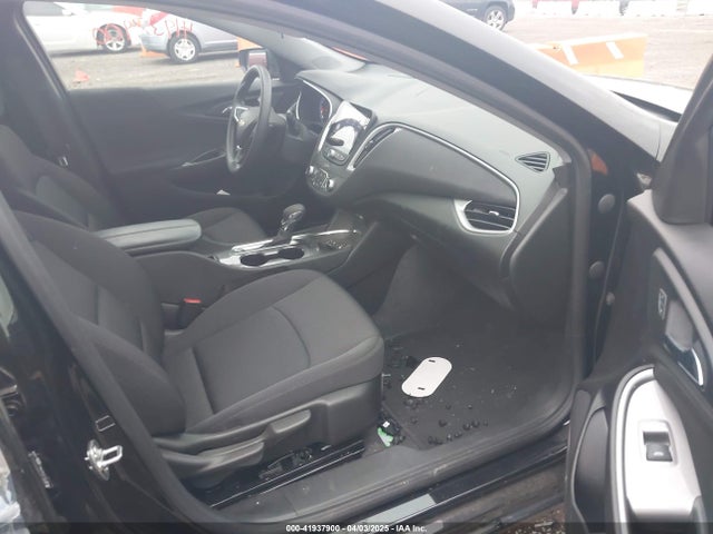 1G1ZD5ST4RF185866 Chevrolet lfv