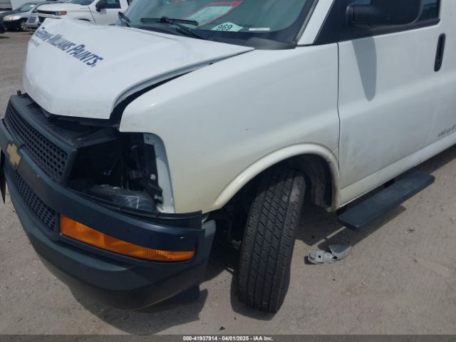 1GCWGBFP4N1218398 Chevrolet Express Cargo Rwd 2500 Extended Wheelbase Wt