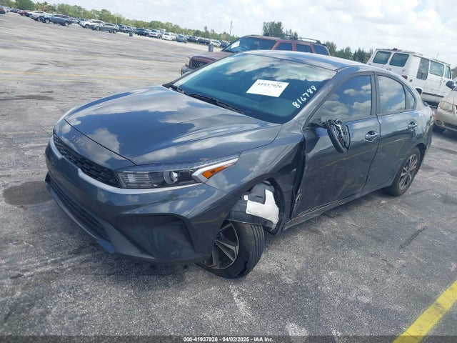 3KPF24AD2RE816788 KIA Forte Lxs