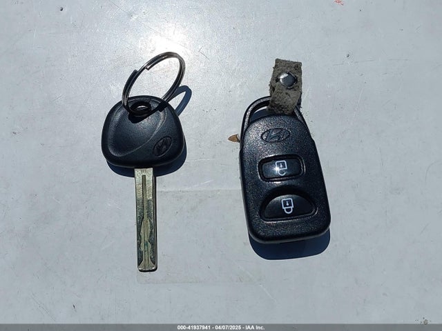 KM8JU3AG6EU794214 Hyundai TUCSON SE