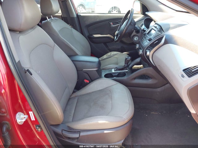KM8JU3AG6EU794214 Hyundai TUCSON SE