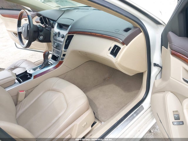 2011 CADILLAC CTS 1G6DF5EY7B0143349 Photo 4
