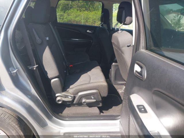 3C4PDCAB3JT275418 Dodge JOURNEY SE