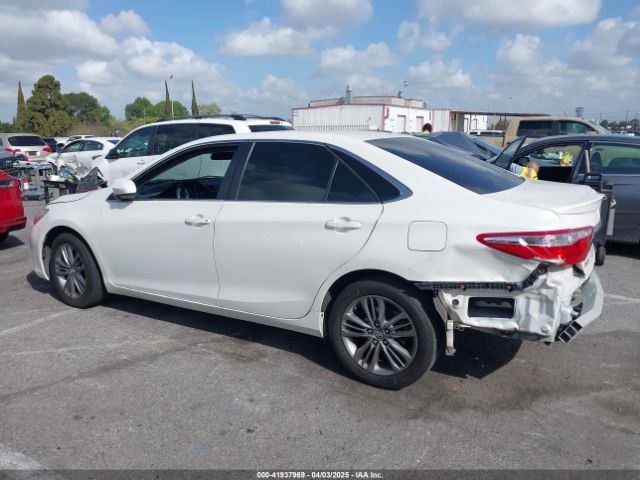 4T1BF1FK2HU279084 Toyota CAMRY SE