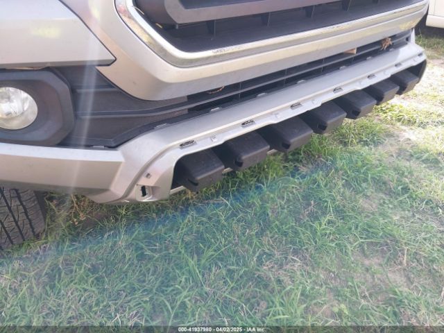 5TFCZ5AN9MX273655 Toyota Tacoma Sr5 V6
