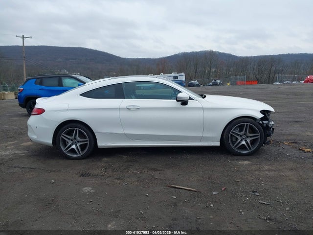 WDDWJ4KB5JF729208 Mercedes-Benz C 300 4matic