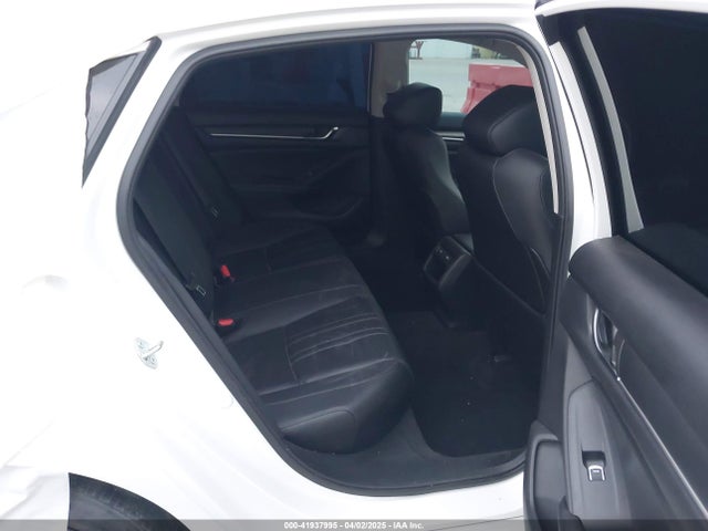 1HGCV1F46NA061743 Honda Accord Sport Special Edition