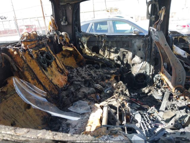 5TFEY5F17KX245187 Toyota Tundra Sr5 5.7l V8